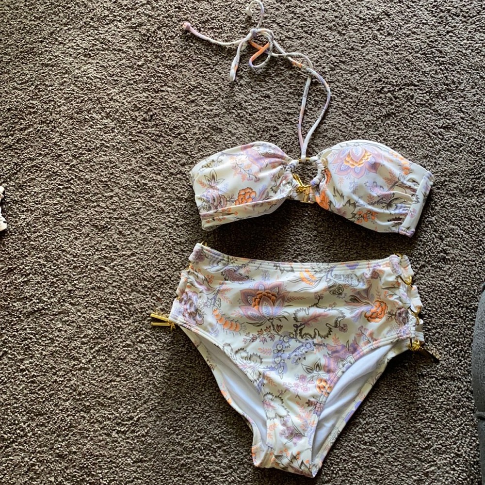 VS two piece